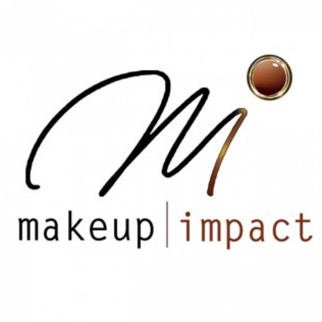 Explore Kwyzer's Makeup Artist