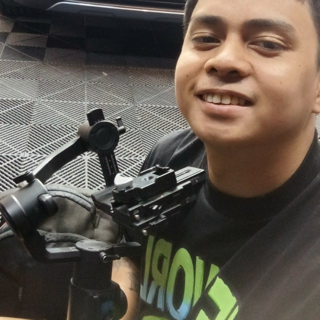 Explore Kwyzer's Photographer & Videographer