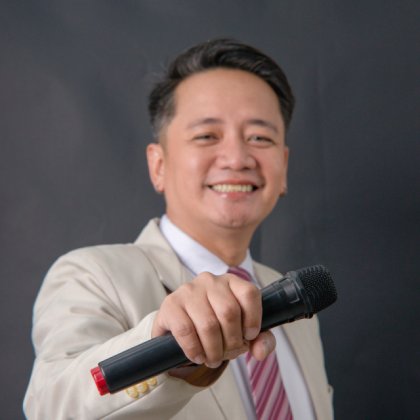 Rhai Aquino (Host Rhai)