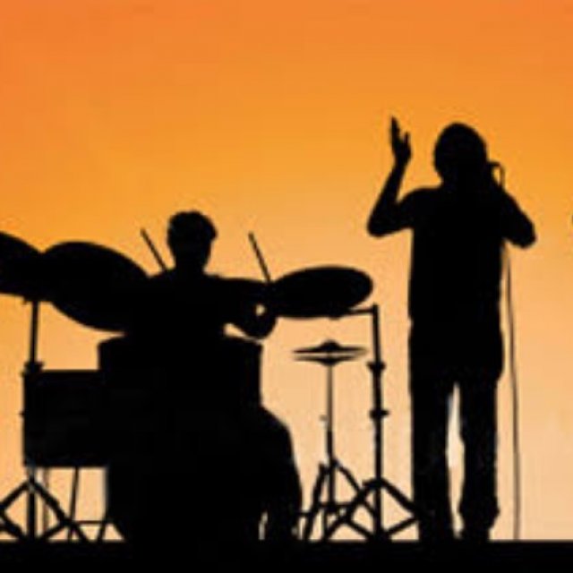 Explore Kwyzer's Band