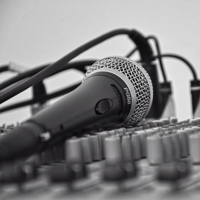 Explore Kwyzer's Singer