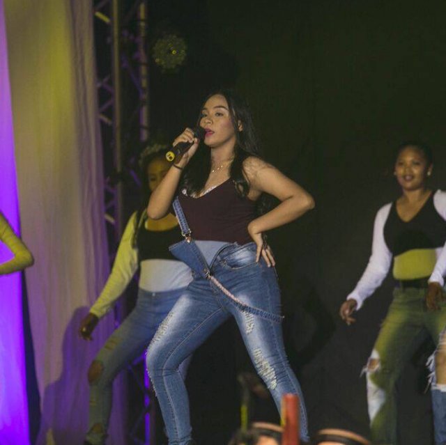 Explore Kwyzer's Singer