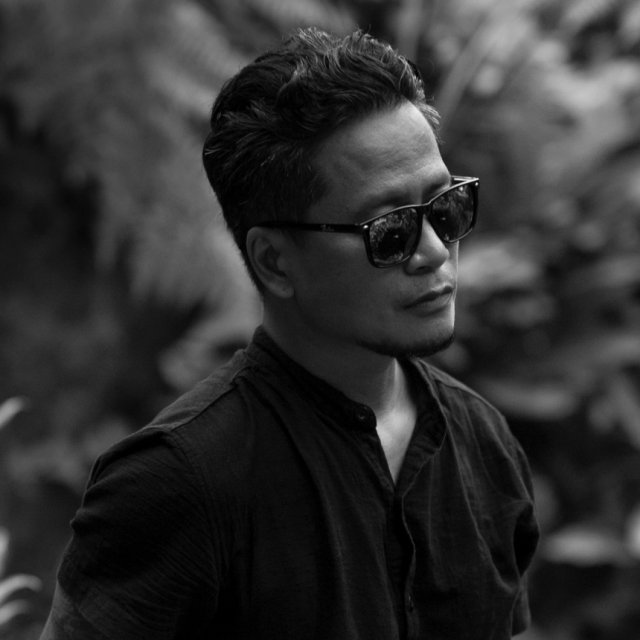 Explore Kwyzer's Photographer & Videographer