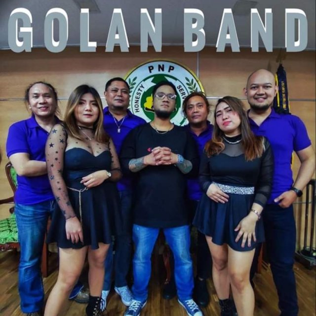 Explore Kwyzer's Band