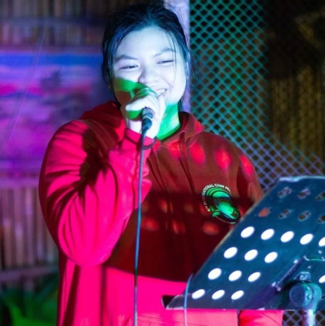 Explore Kwyzer's Singer