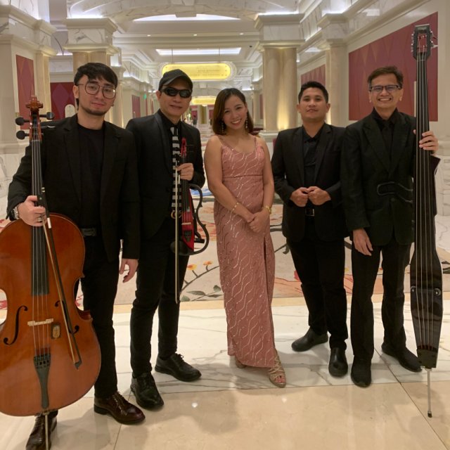 Explore Kwyzer's Band