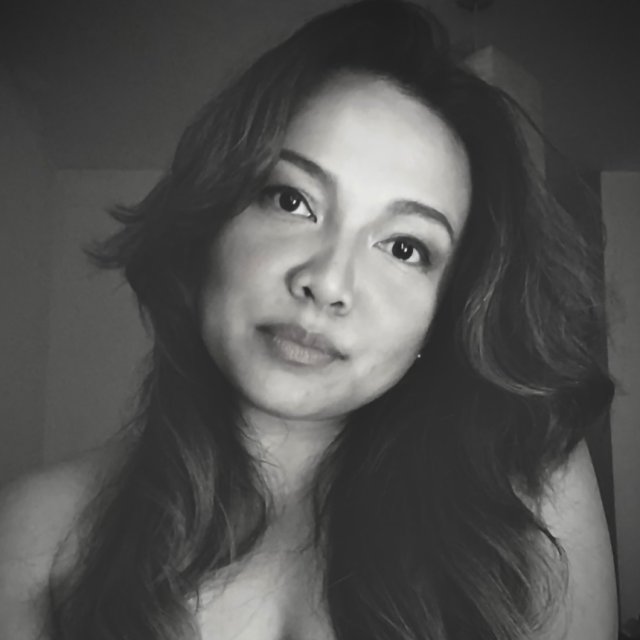 Explore Kwyzer's Makeup Artist