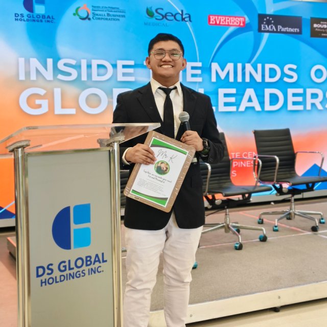 Explore Kwyzer's Hosts/Emcees