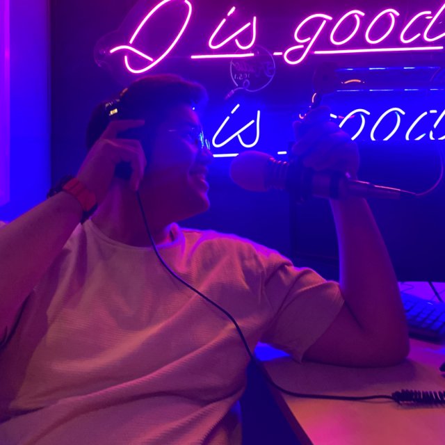 Explore Kwyzer's Hosts/Emcees