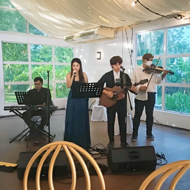 Explore Kwyzer's Band