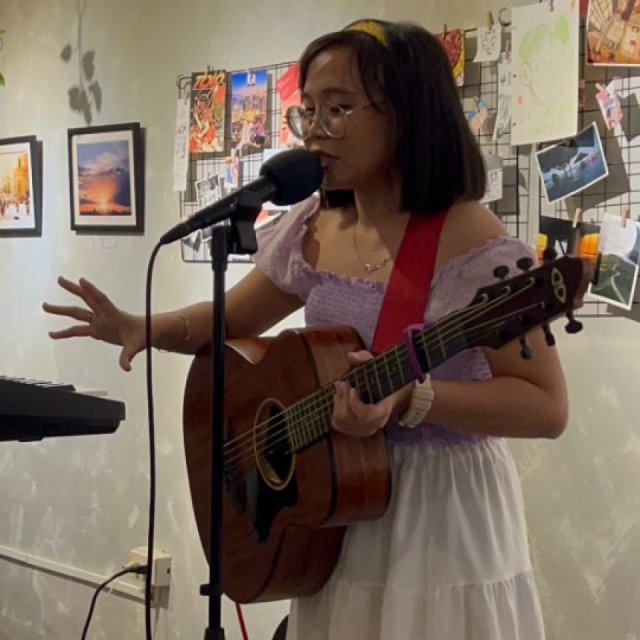 Explore Kwyzer's Singer