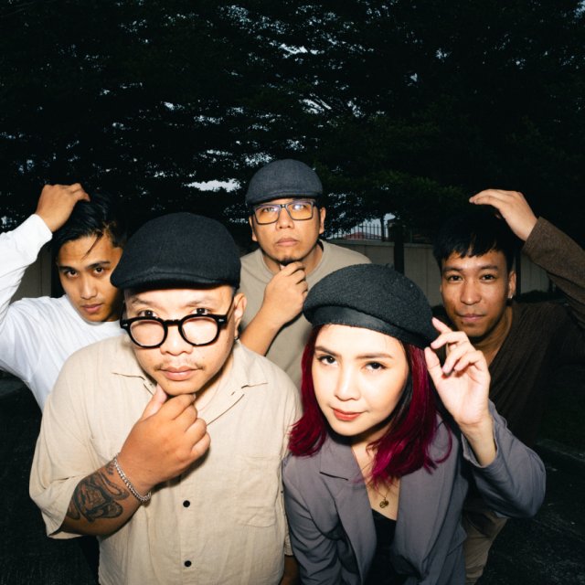 Explore Kwyzer's Band