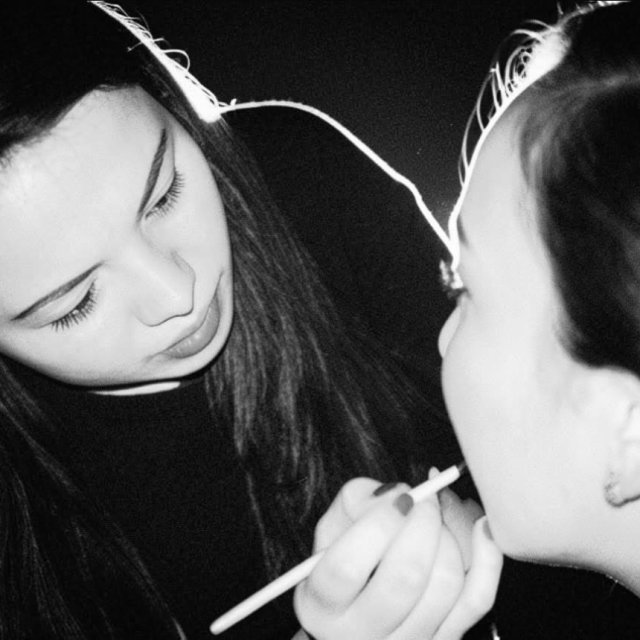 Explore Kwyzer's Makeup Artist