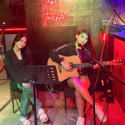 Jhalia And Halley Acoustic Duo Jhalia And Halley Acoustic Duo