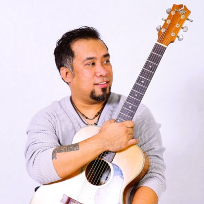 VINCE  "Acoustic One-Man Band / PURE Acoustic"