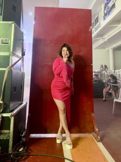 Professional Solo Singing Performance