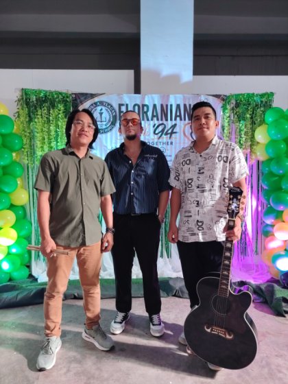 Trio all male band with sounds and lights package